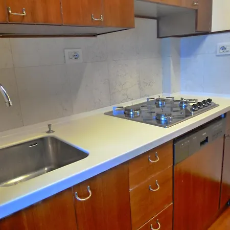 Apartamento Penthouse In Fashion District Of Milan, Close To Montenapoleone, Duomo, Scala Milão