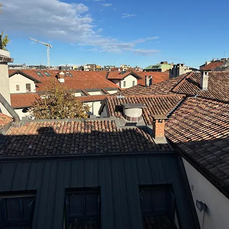 Penthouse In Fashion District Of Milan, Close To Montenapoleone, Duomo, Scala Milão