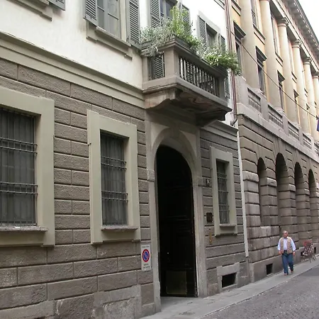 Penthouse In Fashion District Of Milan, Close To Montenapoleone, Duomo, Scala Apartamento *